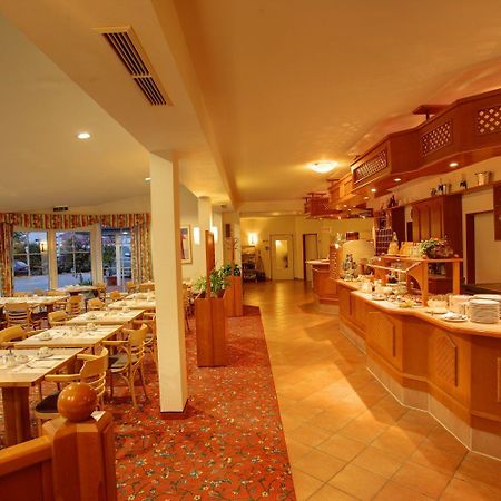 Hotel Montana Lauenau Exterior photo